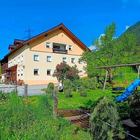 Burgerhof * بيتنيو آم أرلبرغ